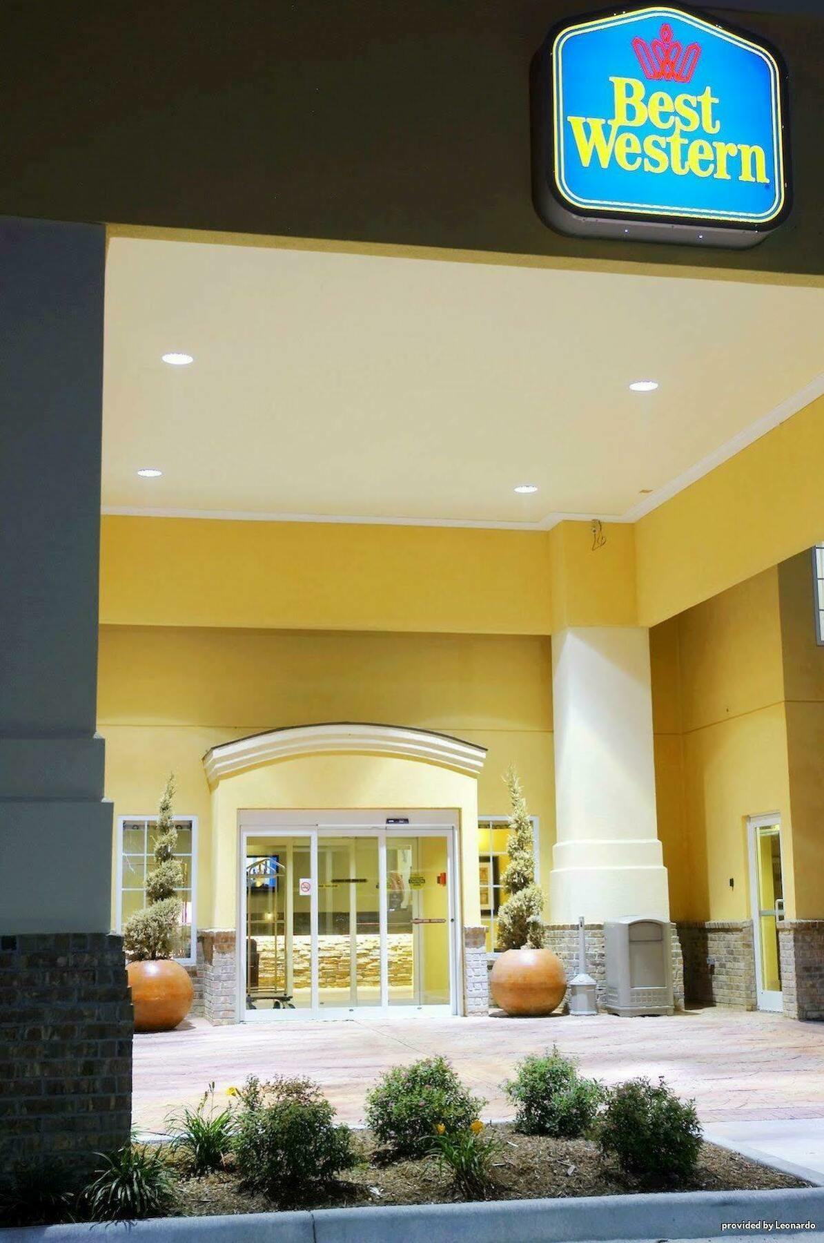 Best Western Plus Eastgate Inn & Suites Уичита Экстерьер фото